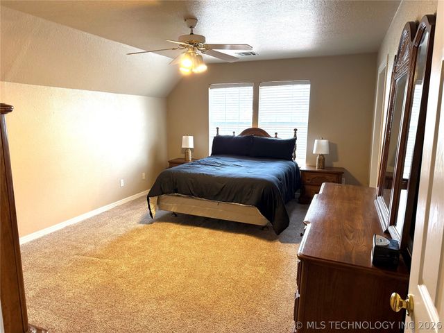 13303 E 95th Place N, Owasso, OK 74055