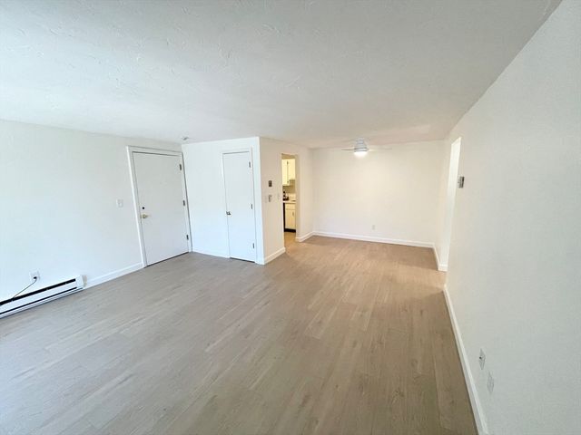 16 Erick Rd 34, Mansfield, MA 02048