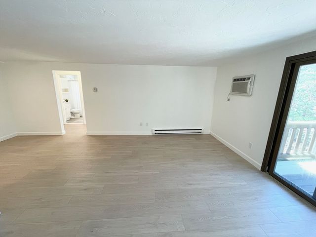 16 Erick Rd 34, Mansfield, MA 02048