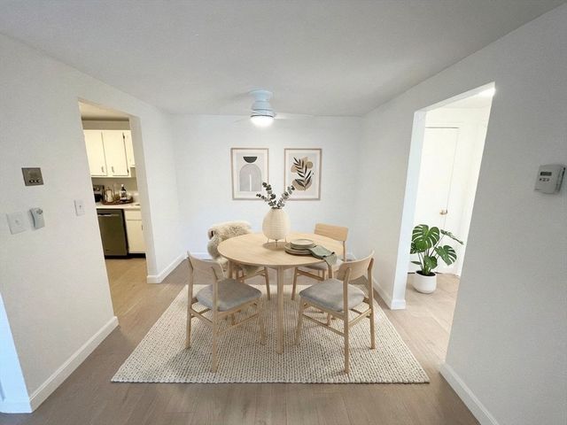16 Erick Rd 34, Mansfield, MA 02048