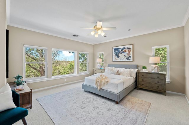 209 Overlook CT, Georgetown, TX 78628