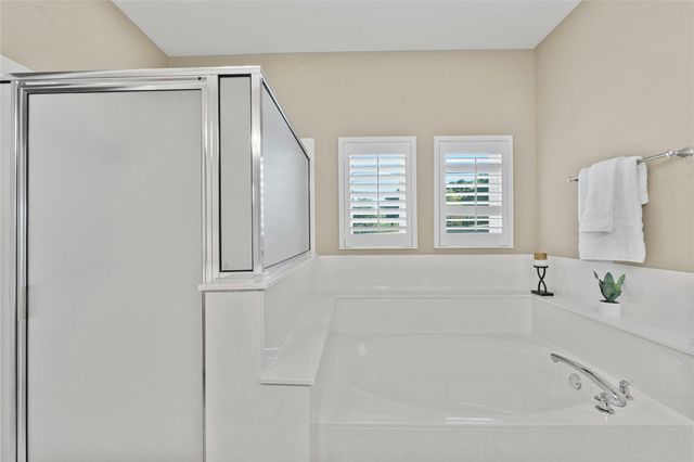 209 Overlook CT, Georgetown, TX 78628