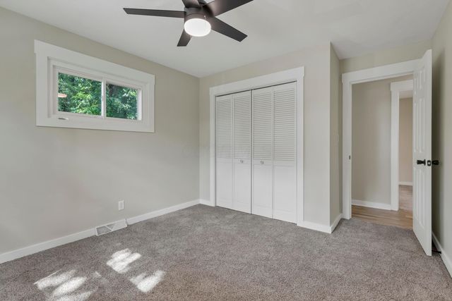 1318 Graf Street, Lancaster, OH 43130