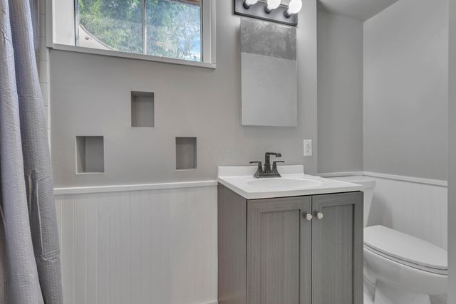 1318 Graf Street, Lancaster, OH 43130