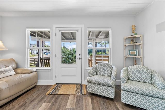 413 Mercer St, Port Aransas, TX 78373