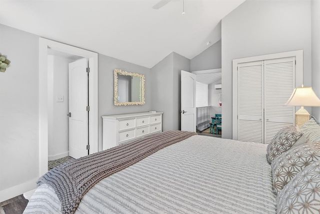 413 Mercer St, Port Aransas, TX 78373