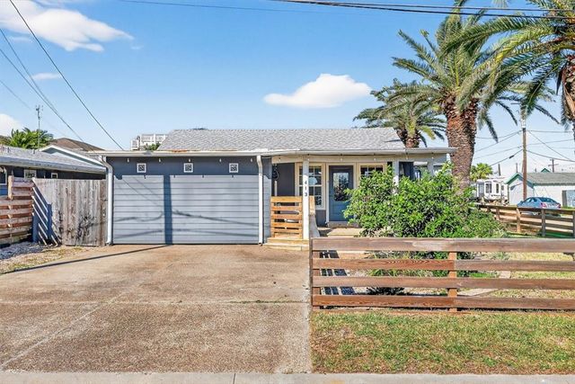 413 Mercer St, Port Aransas, TX 78373