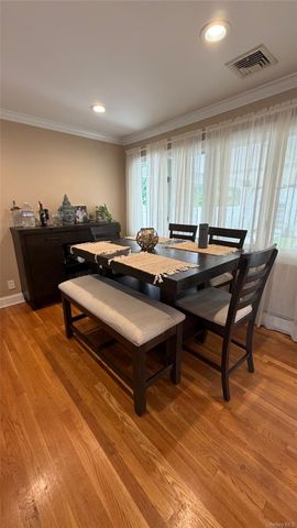 914 Annette Drive, Wantagh, NY 11793