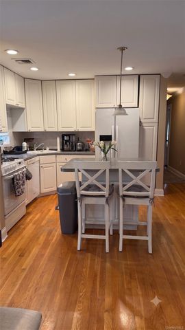 914 Annette Drive, Wantagh, NY 11793