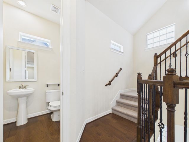 10606 Shadow Elm Court, Houston, TX 77043