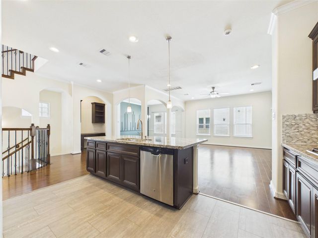 10606 Shadow Elm Court, Houston, TX 77043