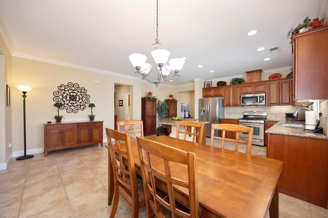 905 Richard Ct, El Dorado Hills, CA 95762