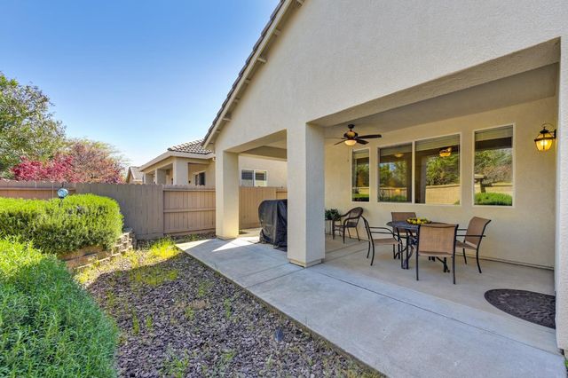 905 Richard Ct, El Dorado Hills, CA 95762