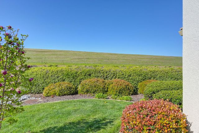 905 Richard Ct, El Dorado Hills, CA 95762