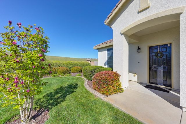 905 Richard Ct, El Dorado Hills, CA 95762