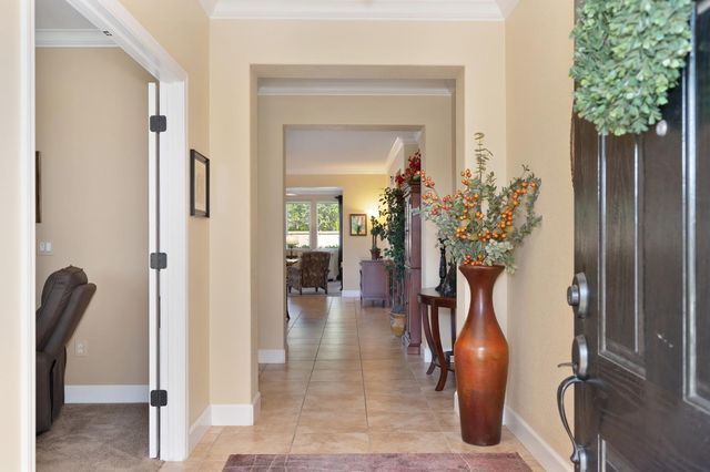 905 Richard Ct, El Dorado Hills, CA 95762