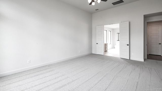 1623 Yardzen Lane, San Antonio, TX 78260