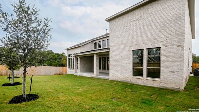 1623 Yardzen Lane, San Antonio, TX 78260