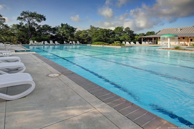 1623 Yardzen Lane, San Antonio, TX 78260