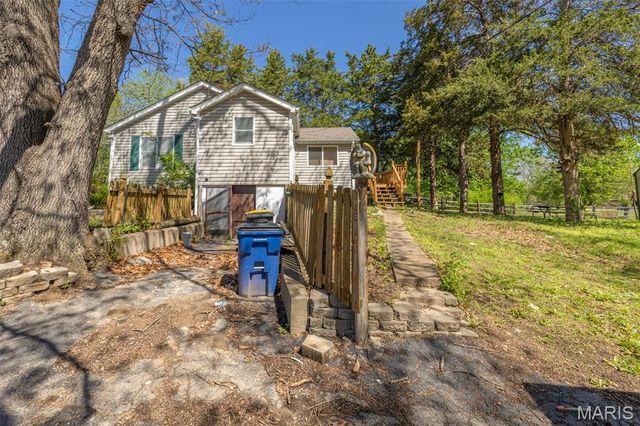 414 Middletown Road, Warrenton, MO 63383