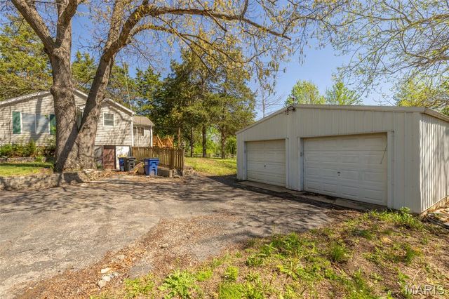 414 Middletown Road, Warrenton, MO 63383