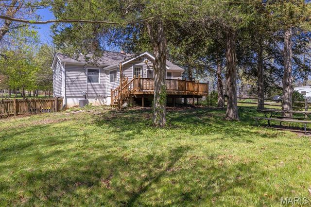 414 Middletown Road, Warrenton, MO 63383