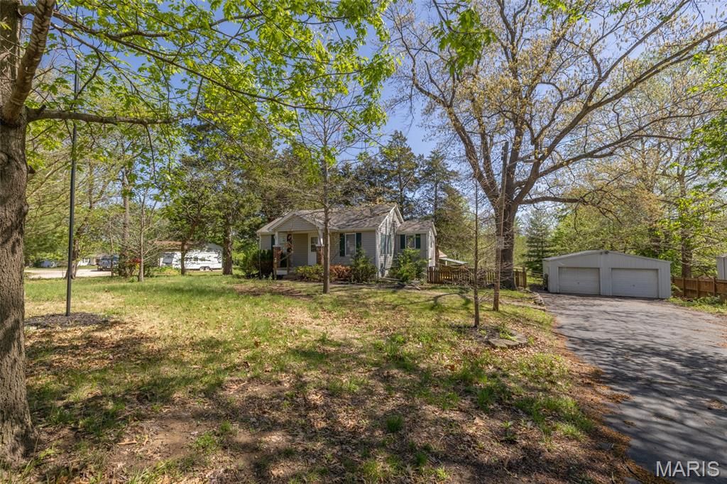 414 Middletown Road, Warrenton, MO 63383