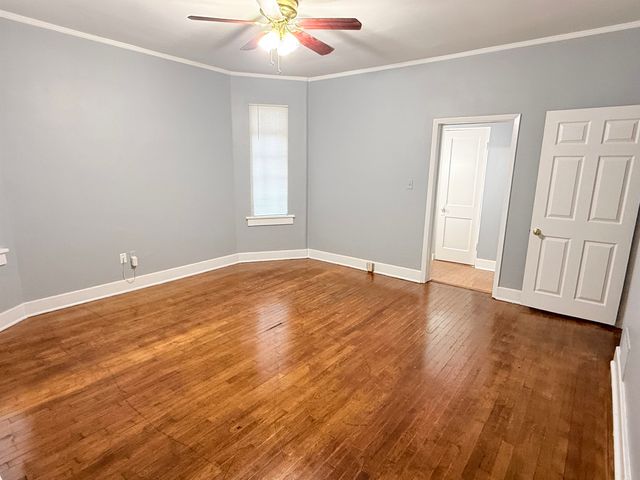 2061 VOLLINTINE AVE, Memphis, TN 38107