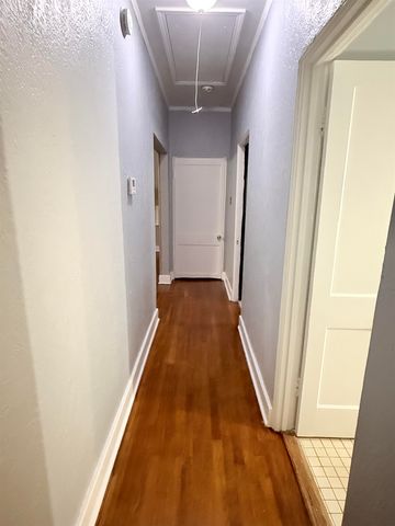 2061 VOLLINTINE AVE, Memphis, TN 38107