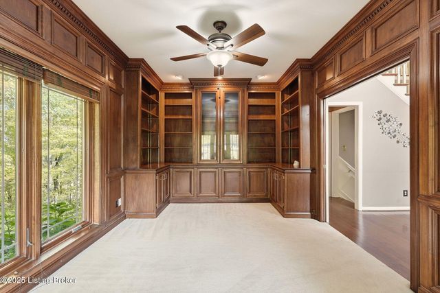 3215 Overlook Cir, Goshen, KY 40026