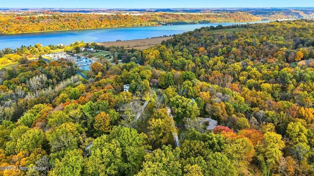 3215 Overlook Cir, Goshen, KY 40026