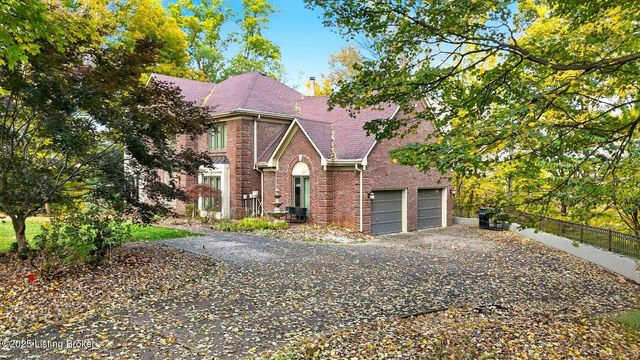 3215 Overlook Cir, Goshen, KY 40026