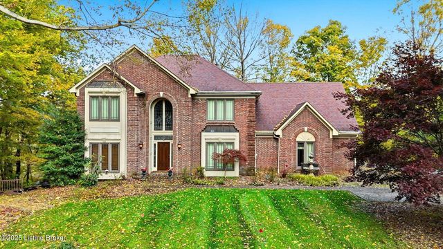 3215 Overlook Cir, Goshen, KY 40026
