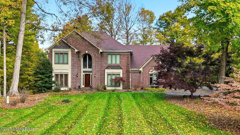 3215 Overlook Cir, Goshen, KY 40026
