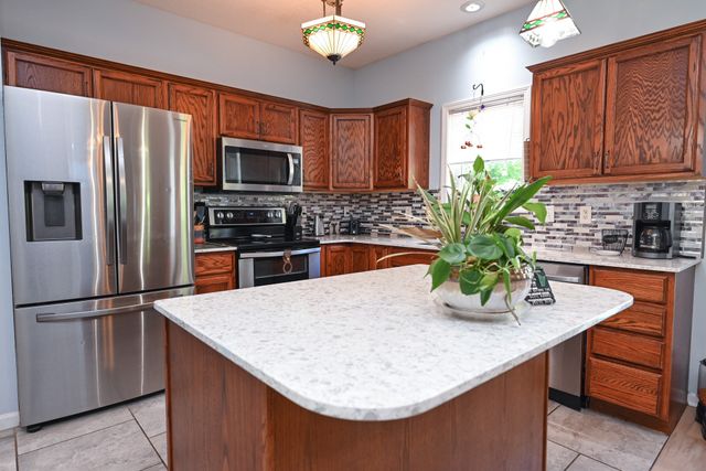 1344 E 40th Street, Des Moines, IA 50317