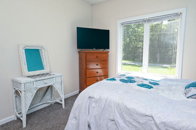 1344 E 40th Street, Des Moines, IA 50317