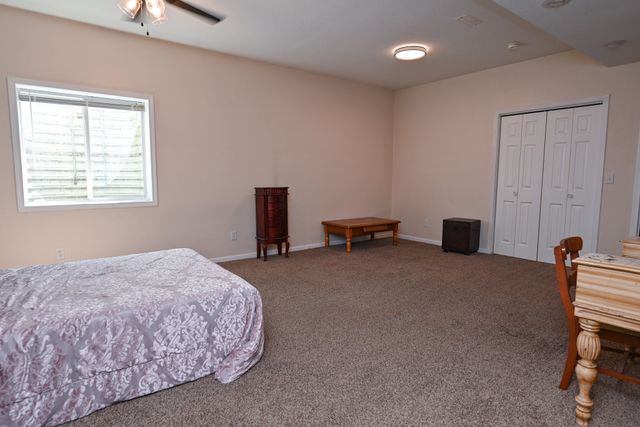 1344 E 40th Street, Des Moines, IA 50317