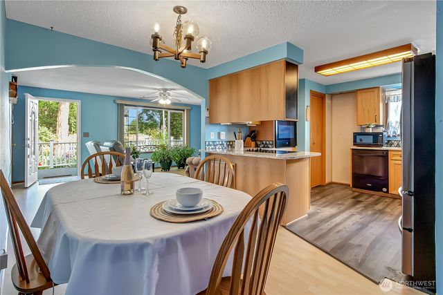 10035 Grove Road SE, Yelm, WA 98597