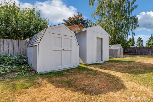 10035 Grove Road SE, Yelm, WA 98597