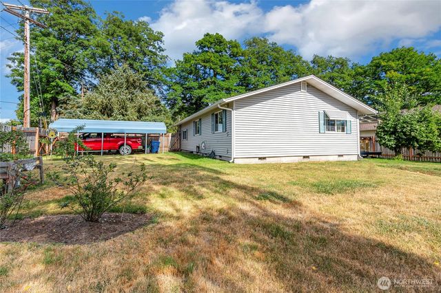 10035 Grove Road SE, Yelm, WA 98597