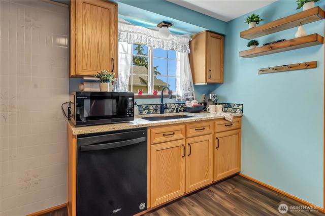 10035 Grove Road SE, Yelm, WA 98597