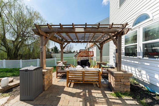 1063 Hartford Lane, London, OH 43140