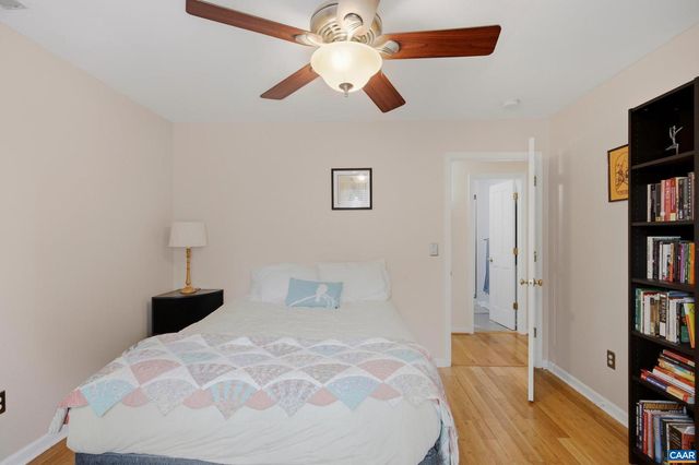 1112 AVON ST, Charlottesville, VA 22902