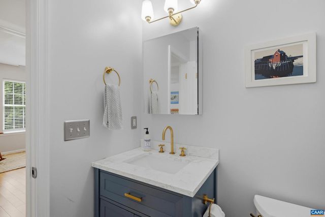 1112 AVON ST, Charlottesville, VA 22902