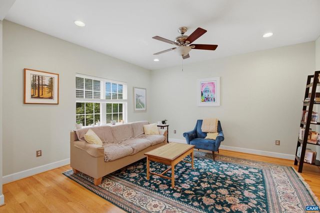 1112 AVON ST, Charlottesville, VA 22902
