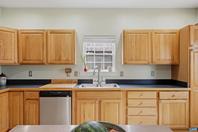 1112 AVON ST, Charlottesville, VA 22902