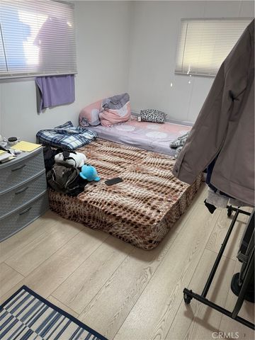 4117 McFadden 6, Santa Ana, CA 92704