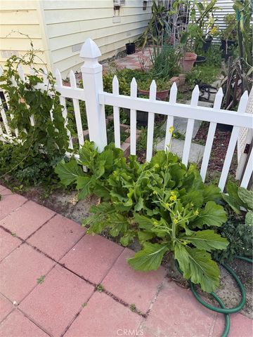 4117 McFadden 6, Santa Ana, CA 92704