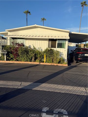 4117 McFadden 6, Santa Ana, CA 92704