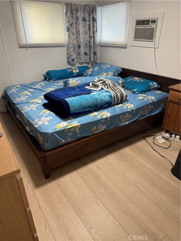 4117 McFadden 6, Santa Ana, CA 92704